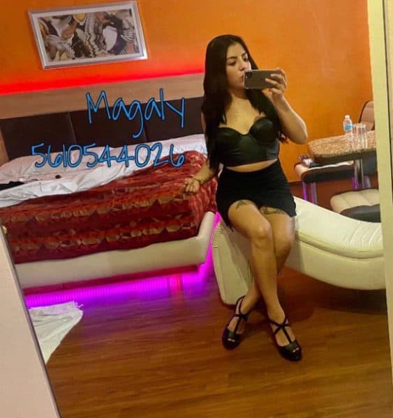 sensual escort joven 22 años