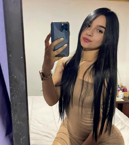 hermosa yuli sexoservidora