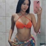 sexy foto de karina en espejo