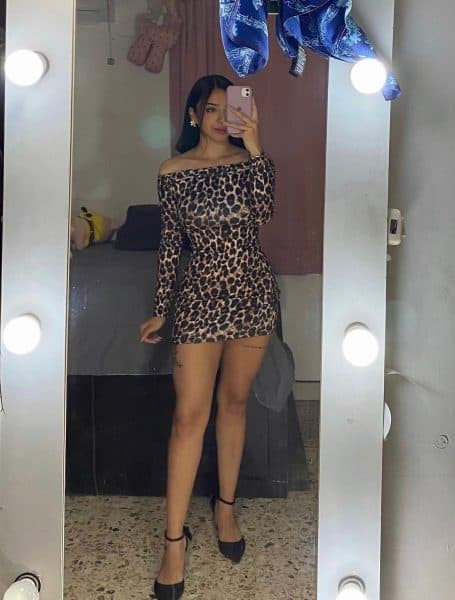 nefertari de vestido