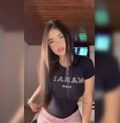 sensual sarai de frente