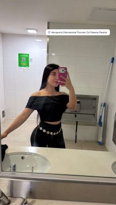 selfie de vanessa en espejo