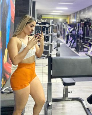 viviana en el gym